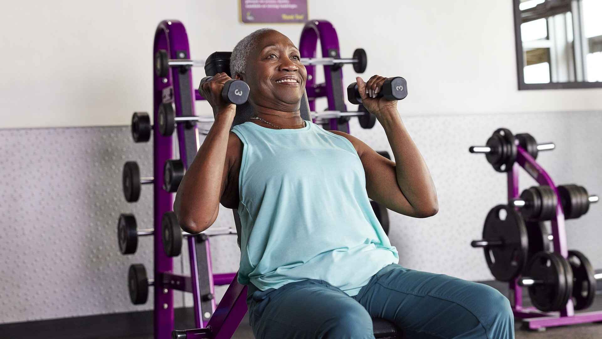 بهترین ورزش برای عضله سازی در سنین بالا